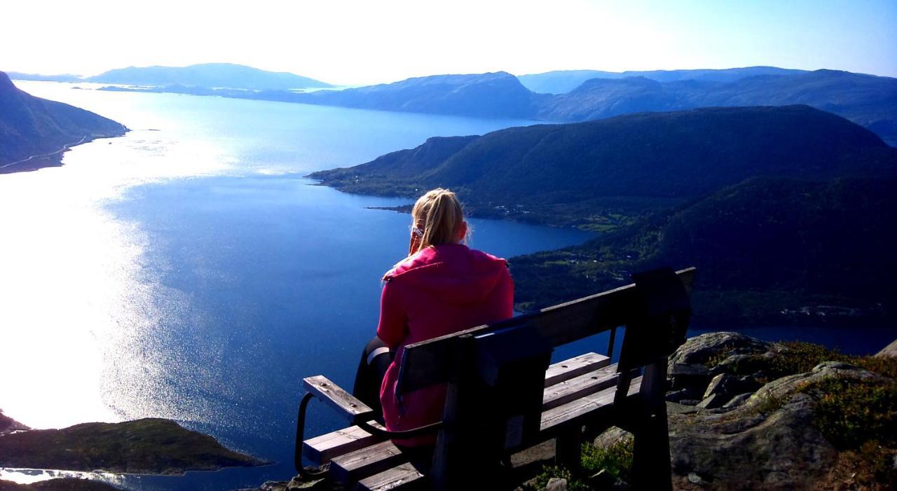 Bremanger Fjord Hotell Svelgen Zewnętrze zdjęcie