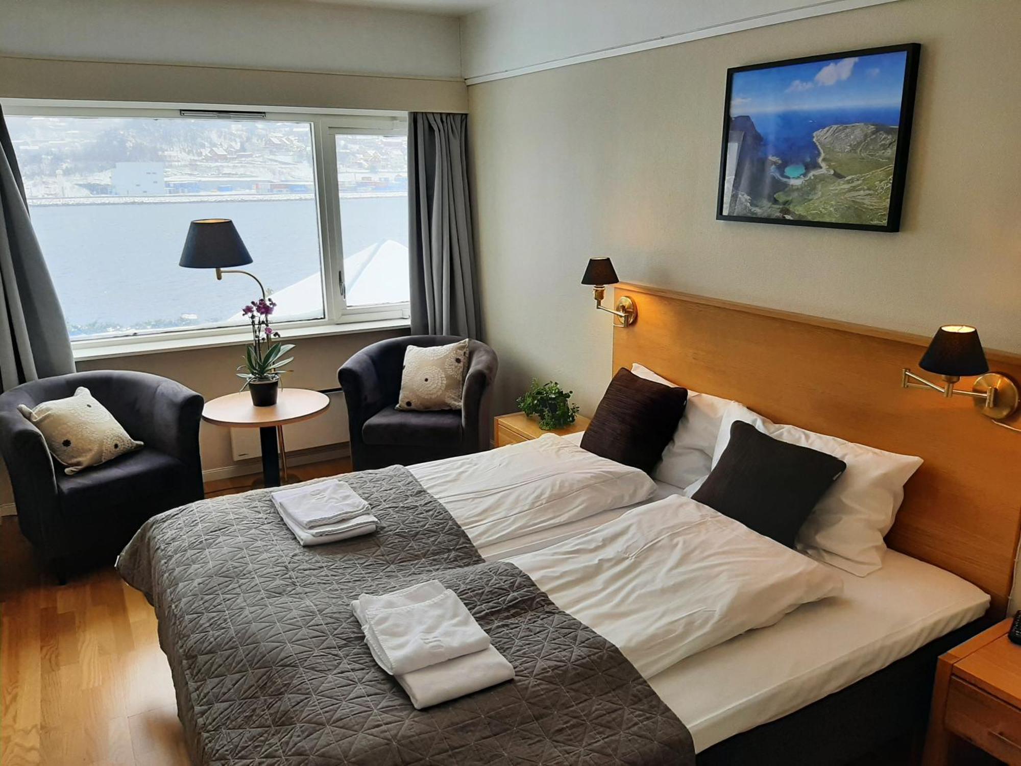 Bremanger Fjord Hotell Svelgen Zewnętrze zdjęcie